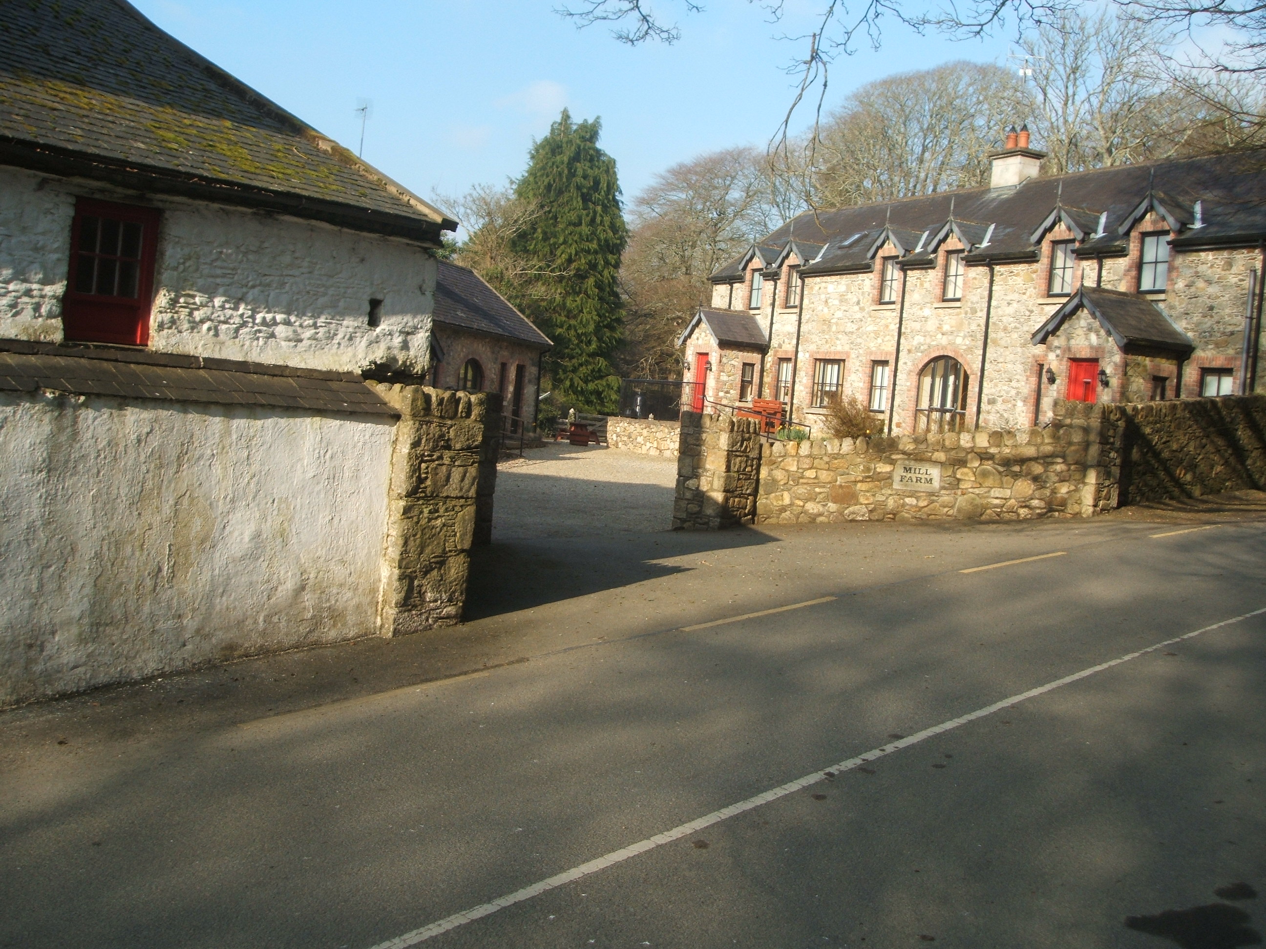 Cottages and outside views 020.jpg